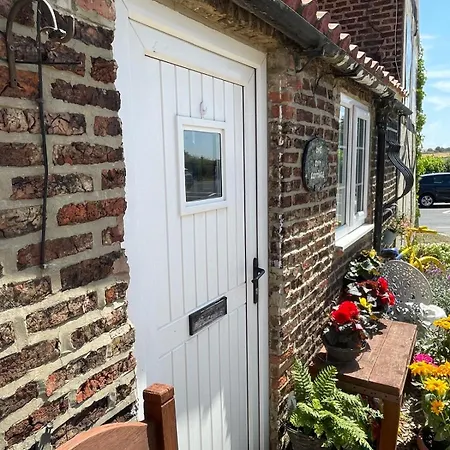 Yarm Cottages * Yarm