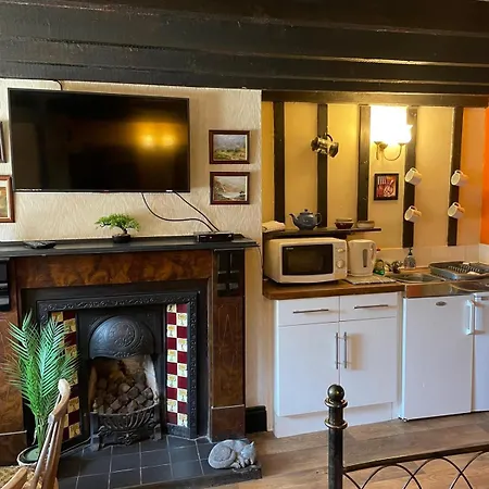 Yarm Cottages * Yarm