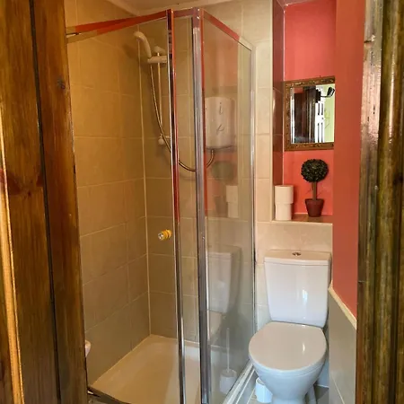 &rooms Next To Fox Covert Pub Yarm