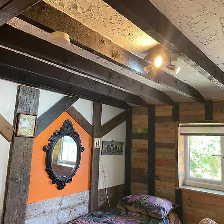 &rooms Next To Fox Covert Pub Yarm